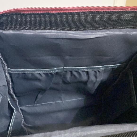 Baby Diaper Bag Maroon With Gray interior NWOT - Picture 10 of 11